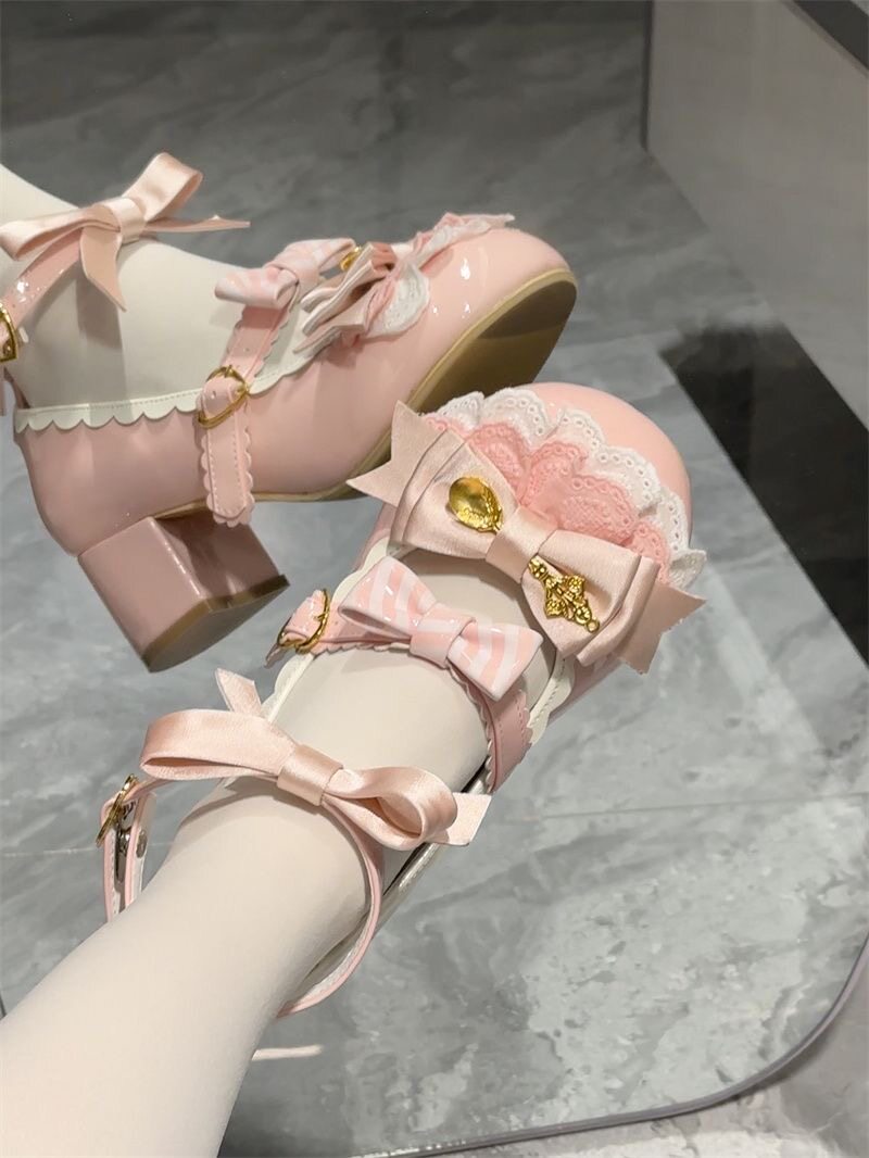 Scarpe Kawaii Lolita con fibbi - Japanese Tea recensione e prezzo